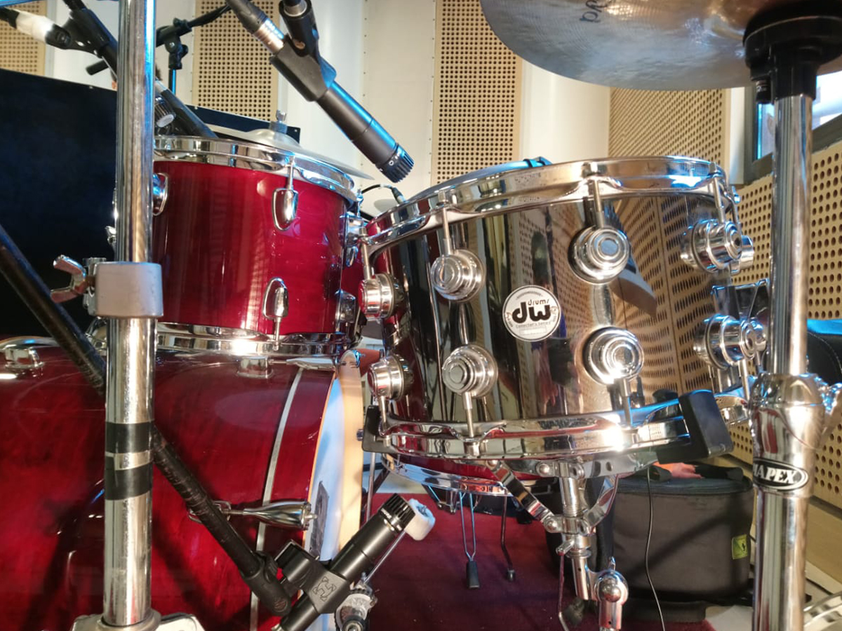 SNARE DRUMS-